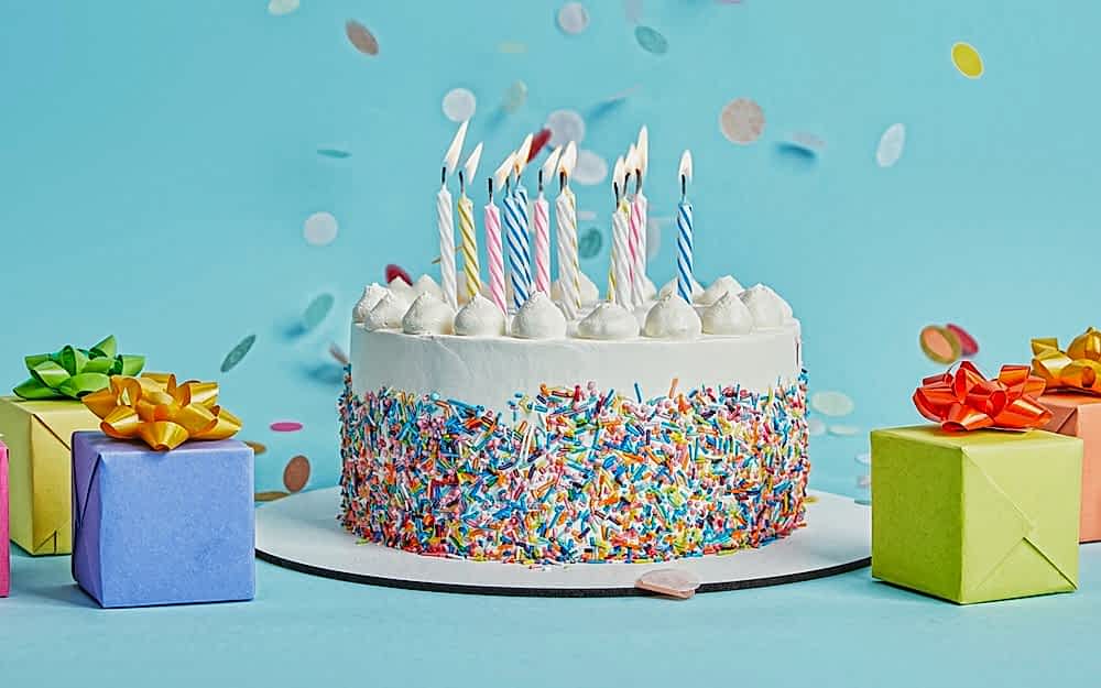 Bebek, doğum günü, hediyeler